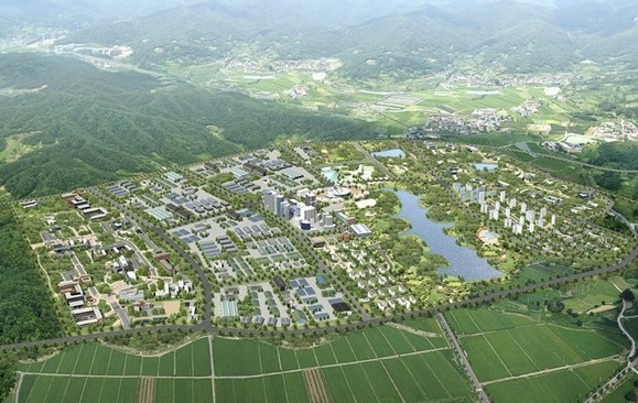 경산지식산업단지(사진 전경) 내 경북경산산학융합지구에 산업단지캠퍼스를 2023년까지 4차 산업의 핵이자 미래 성장 동력인 로봇에 특화한 ‘산학융합로봇캠퍼스’로 조성한다. ⓒ경산시