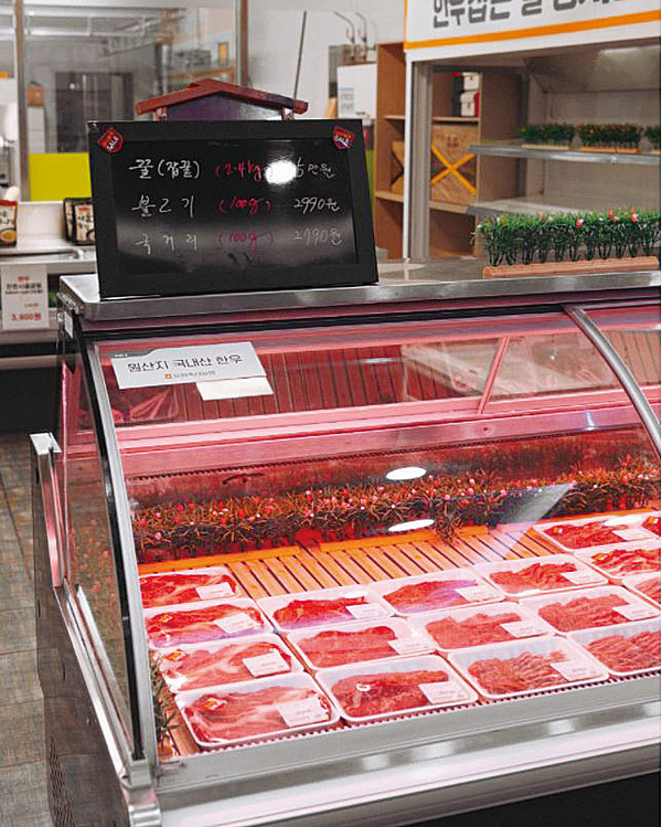 ▲포항축산농협 육가공 공장이 생산한 제품들. ⓒ포항축산농협