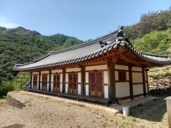 ▲장육사 전경. ⓒ영남경제 자료