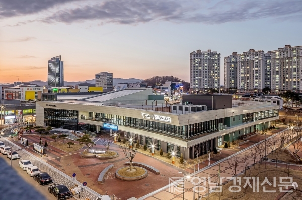 ▲ 김천시립율곡도서관. ⓒ김천시