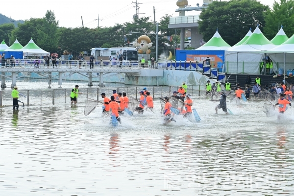 지난해 은오축제 전국 반구잡이 어신 선발대회
