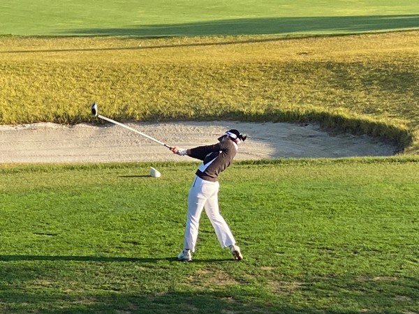 ▲ 30일 경주 안강레전드GC에서 열린 ‘제1회 영남경제신문 회장배 전국 주니어 골프대회’ 모습. ⓒ영남경제 자료