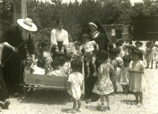 ▲ 송정리에서의 즐거운 한 때 ⓒ영남경제 자료