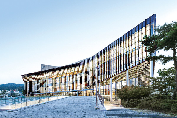 ▲ 경주화백컨벤션센터(HICO) 전경. ⓒ경주시