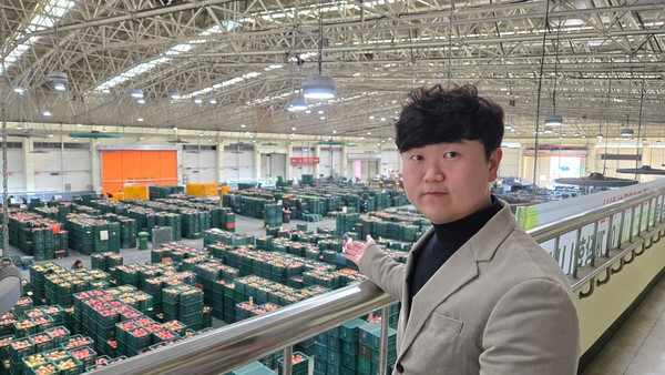 ▲ 안동청과 권민성 대표 ⓒ안동청과