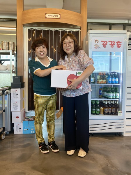 영남리더스 골프회 6월 월례회 핸디 우승 박난숙 회원ⓒ김소헌기자