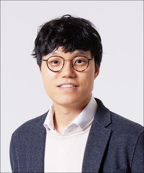 세포 내 '단백질 공장'으로 알려진 리보솜이 수십억 년 만에 새로운 합성 능력을 획득했다. ⓒ포스텍