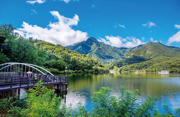 ▲ 금오산 도립공원 ⓒ영남경제 자료